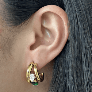 EMERALD GLOW HOOPS - ARETES - Malandra Jewelry - EUWA468-JDE0112215-GN