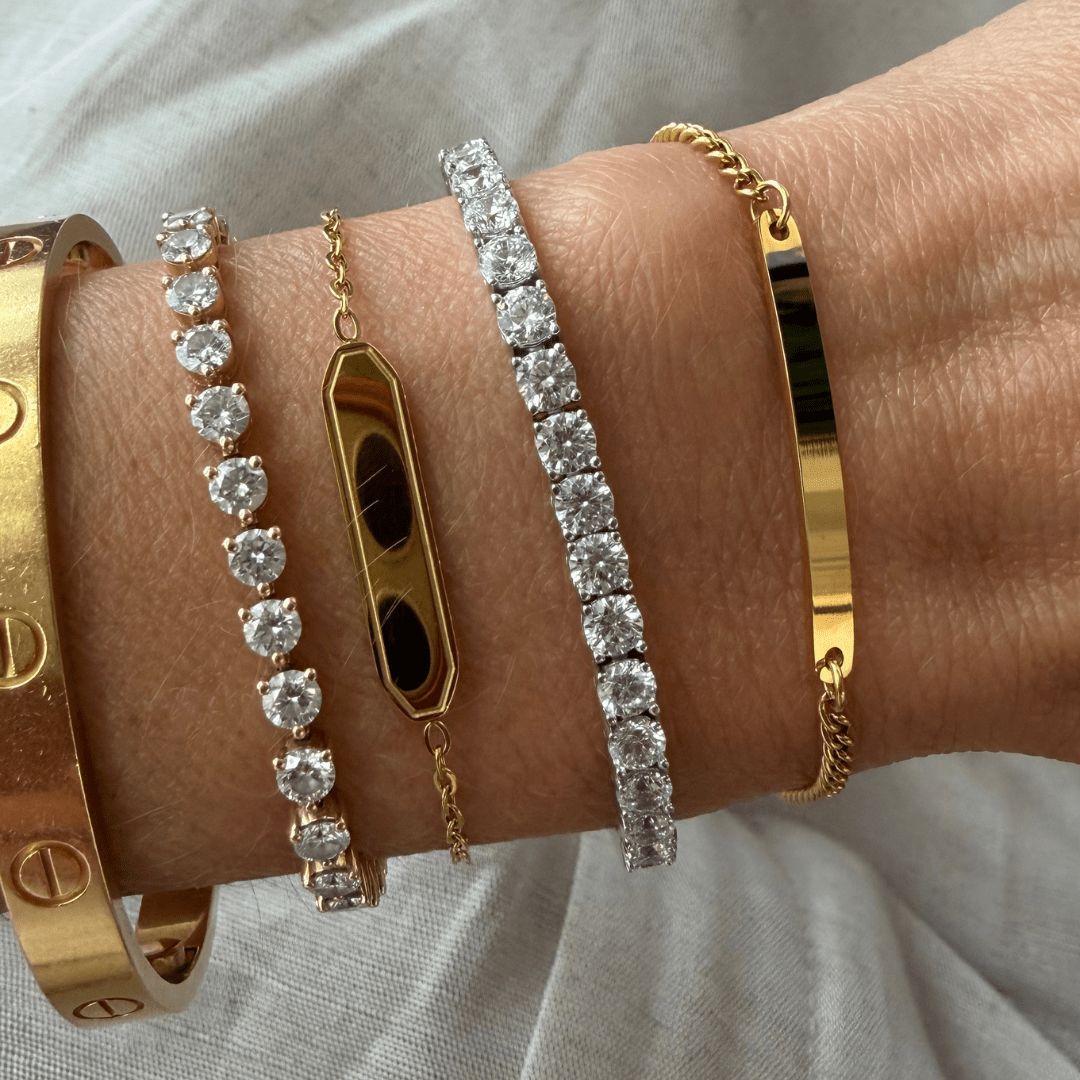 ENGRAVED CUSTOM BRACELET - PULSERAS GRABADAS - Malandra Jewelry - LJP7-"JT-NB2313 with edge line"