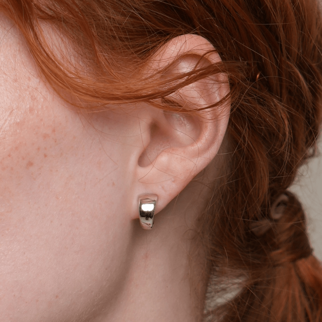 ESSENTIAL DAZZLING SILVER HOOP 7MM - ARETES - Malandra Jewelry - ICA521.P