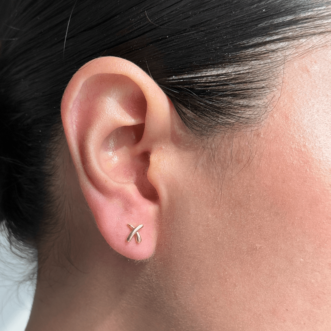 GLEAM CROSS GOLD EARRINGS - ARETES - Malandra Jewelry - ZWA55 - QX01195Y