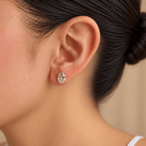 Gold Classic Oval Studs - ARETES - Malandra Jewelry - LGA27-E-ST7500