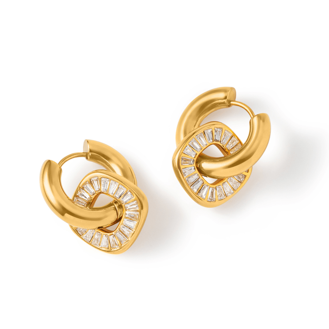 Gold Radiant Knot Huggies - ARETES - Malandra Jewelry - EUWA588-JDE0104314