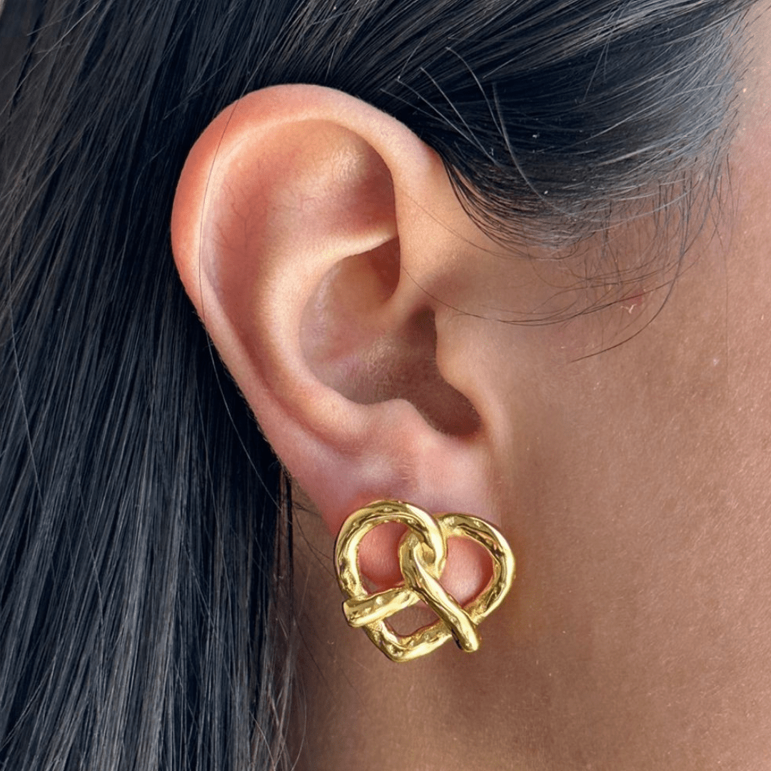 GOLDEN PRETZEL EARRINGS - ARETES - Malandra Jewelry - EUWA261-JDE0107040