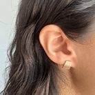 GOLDEN SHELL SQUARE STUDS - ARETES - Malandra Jewelry - VCA241 - 4027