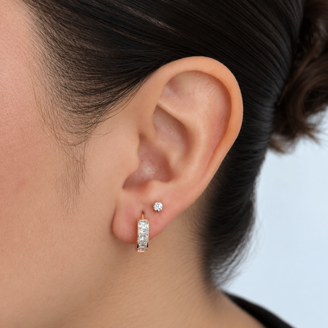 Golden Sparkle Row Hoops - ARETES - Malandra Jewelry - ZWA192-QX07952Z