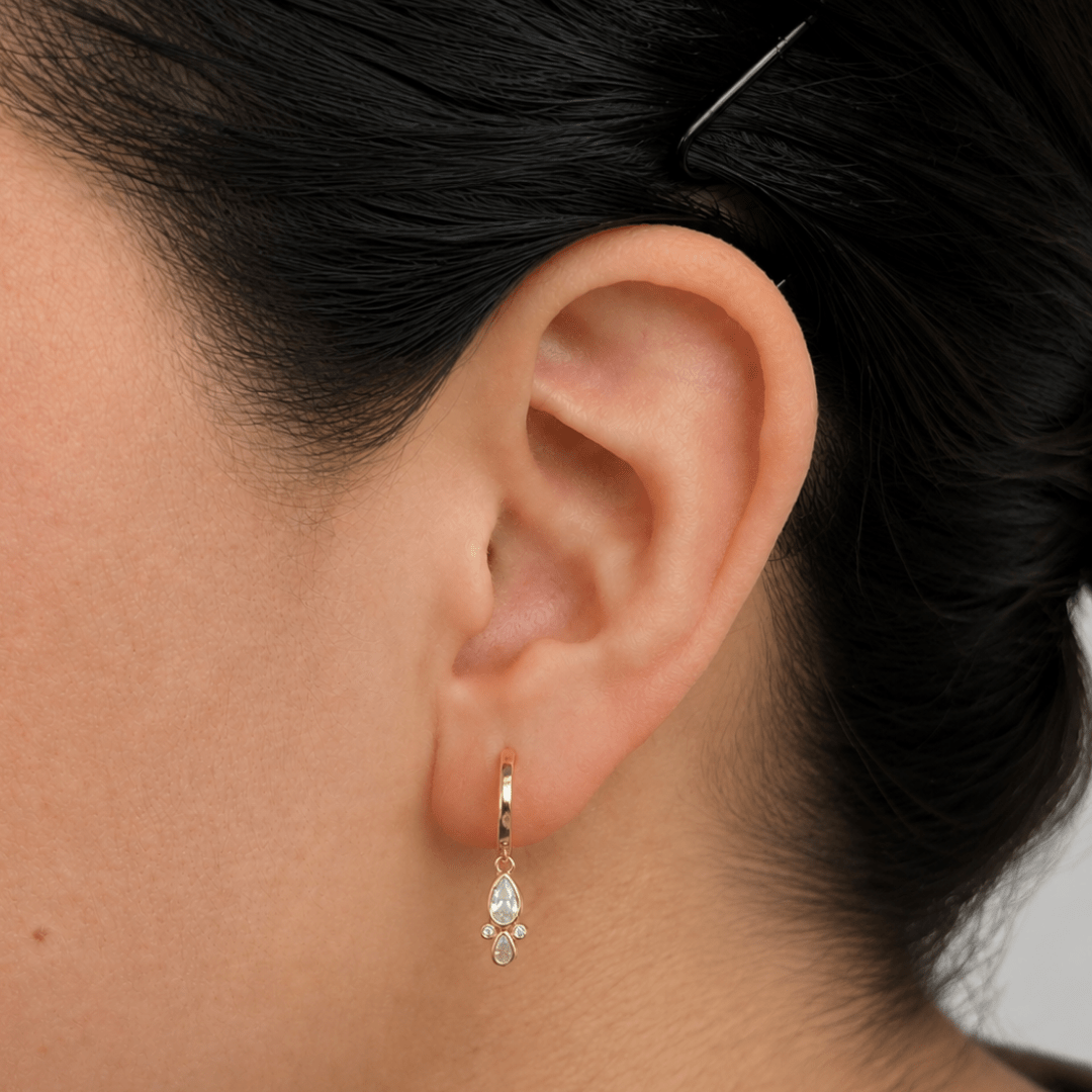 Golden Teardrop Earrings Set - ARETES - Malandra Jewelry - ZYA25