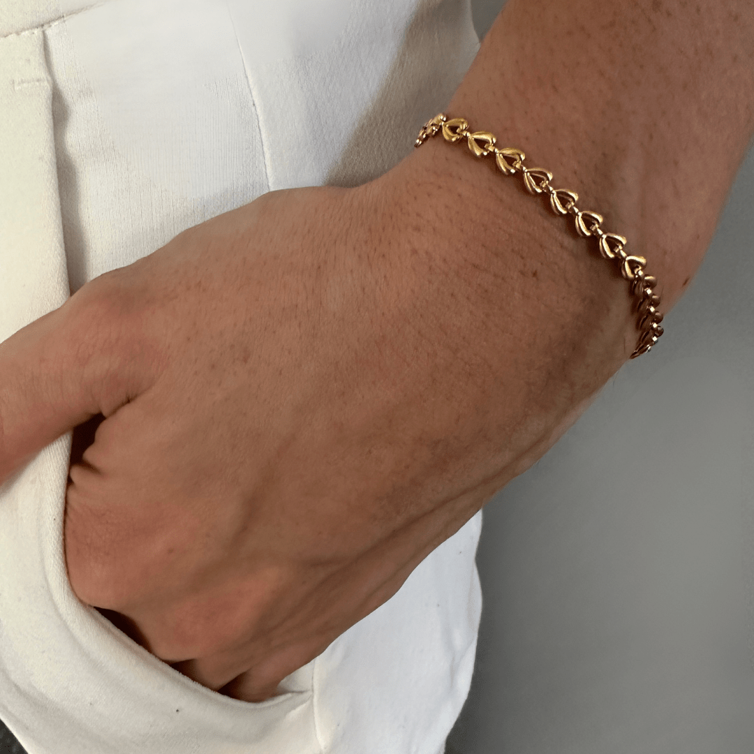 GOLDEN TOTAL HEARTS BRACELET - PULSERAS - Malandra Jewelry - EUWP164 - JDWB2303003