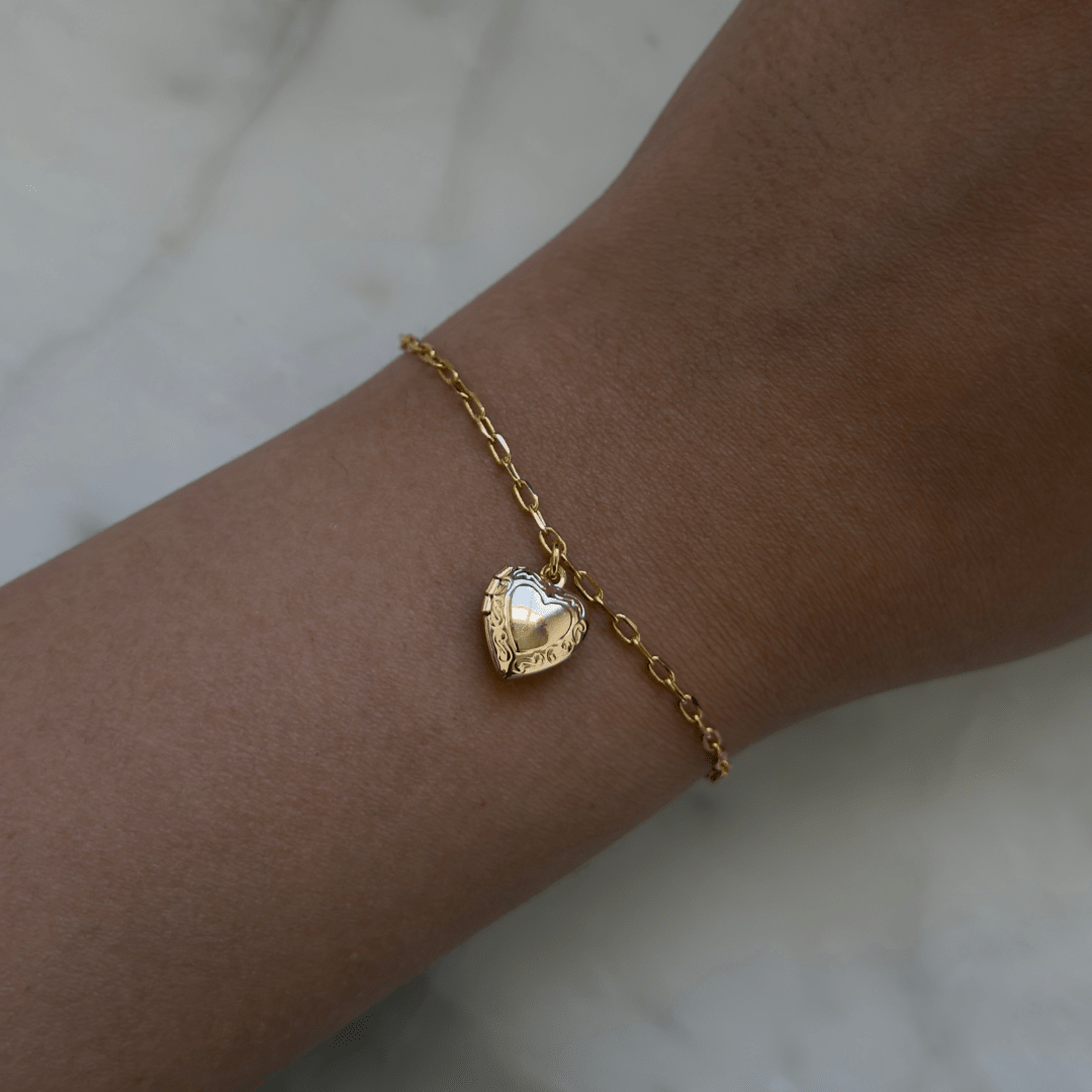 Golden Vintage Locket Bracelet - PULSERAS - Malandra Jewelry - TP2660