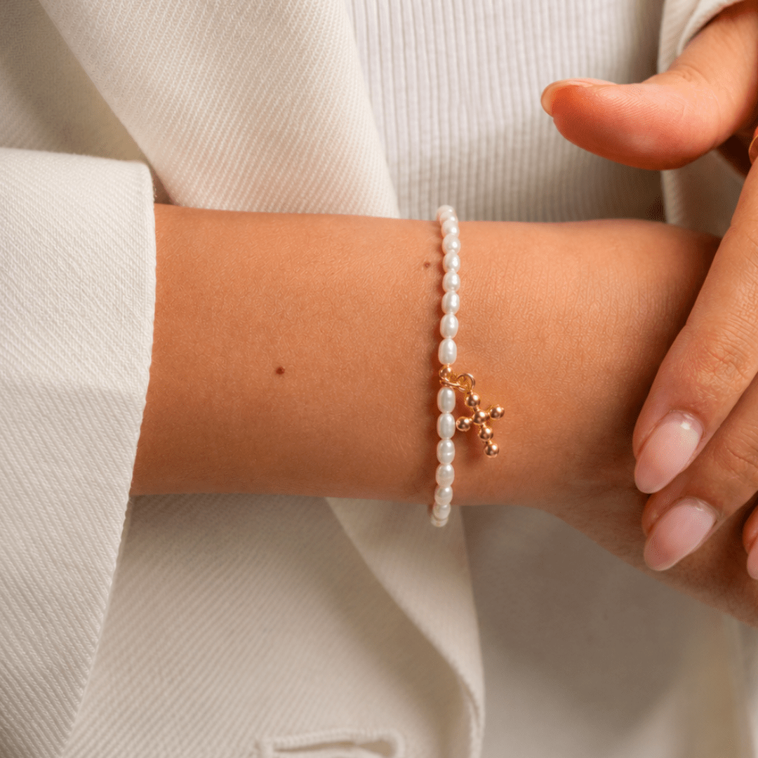 GRACE PEARL CROSS BRACELET - PULSERAS - Malandra Jewelry - TP2470