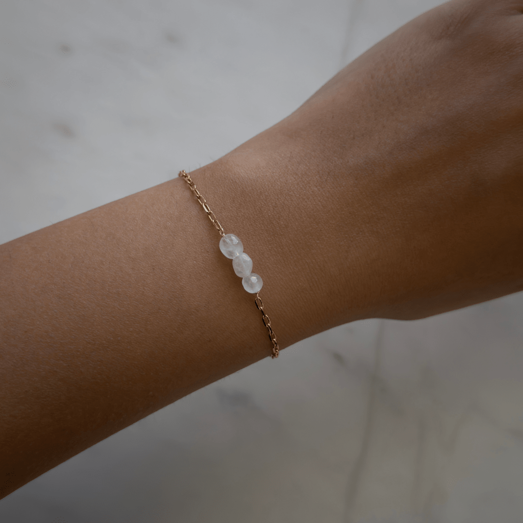Gratitude Blush Cluster Bracelet - PULSERAS - Malandra Jewelry - TP2638