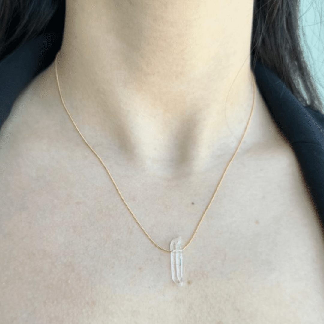 GRATITUDE QUARTZ TIP NECKLACE - COLLARES - Malandra Jewelry - TC2179