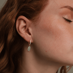 Green Aventurine Gratitude Hoops - ARETES - Malandra Jewelry - TA2352