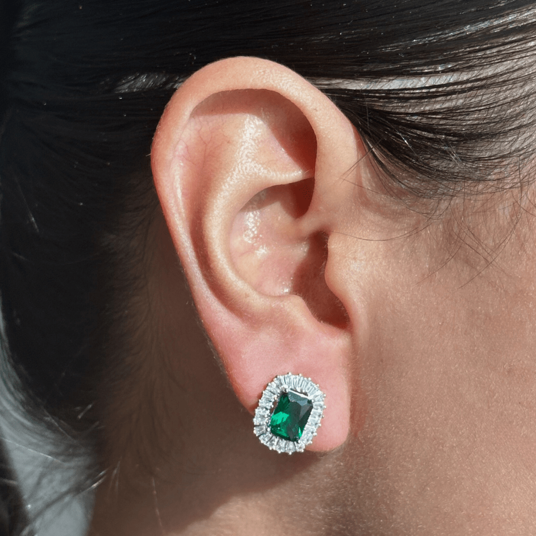 GREEN SPARKLE GLAM STUDS - ARETES - Malandra Jewelry - ZWA64 - QX01855Y
