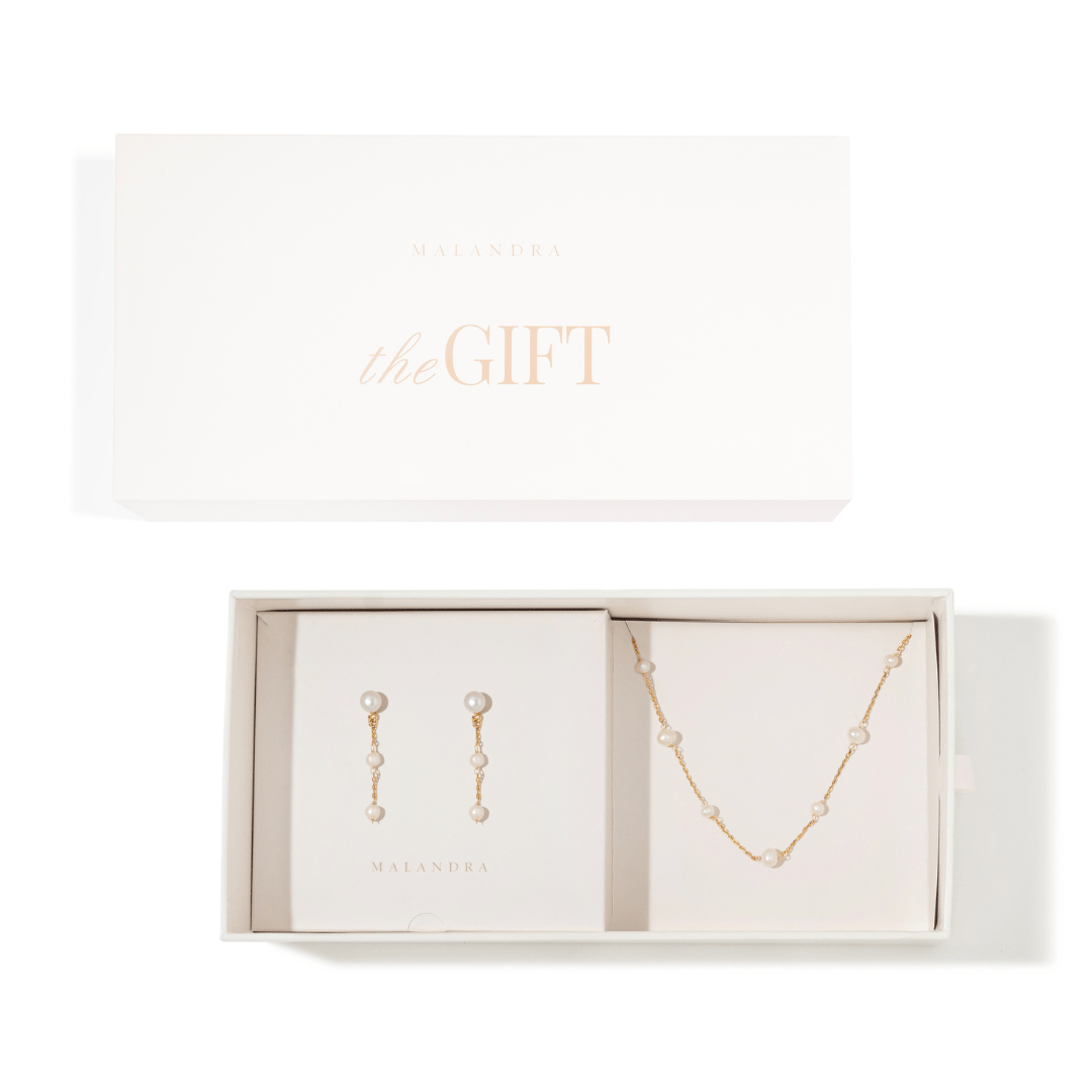 LOVED IN PEARLS GIFT SET - SETS DE REGALO - Malandra Jewelry - SET87