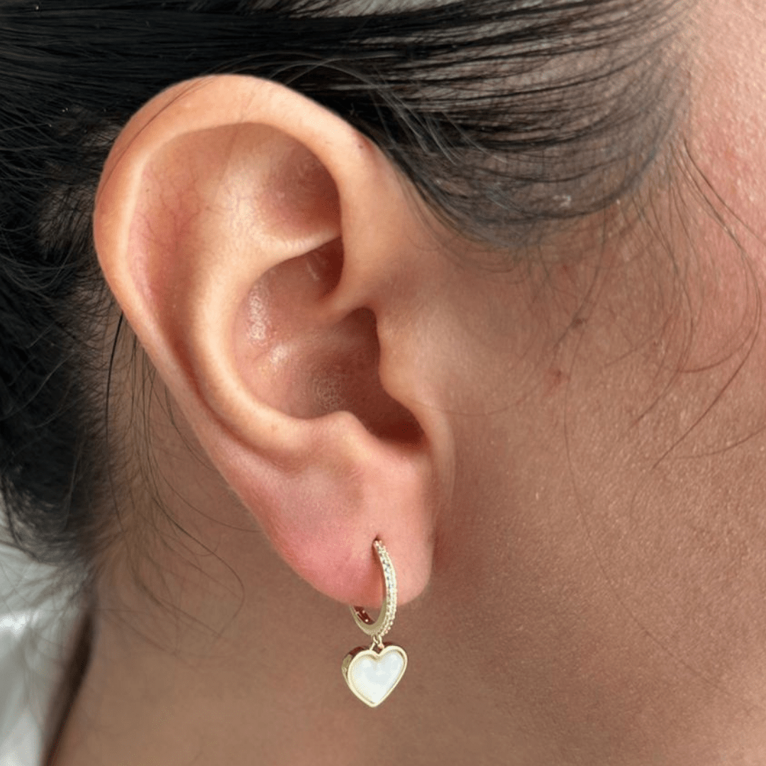 LOVELY HEART HOOPS - ARETES - Malandra Jewelry - ZWA75 - QX03509