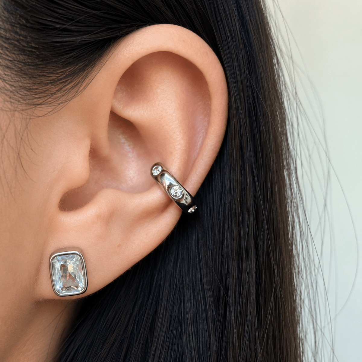 LUMI ICON SILVER EAR CUFF - ARETES - Malandra Jewelry - EUWA245.P-DZJDE202506234NINA-S