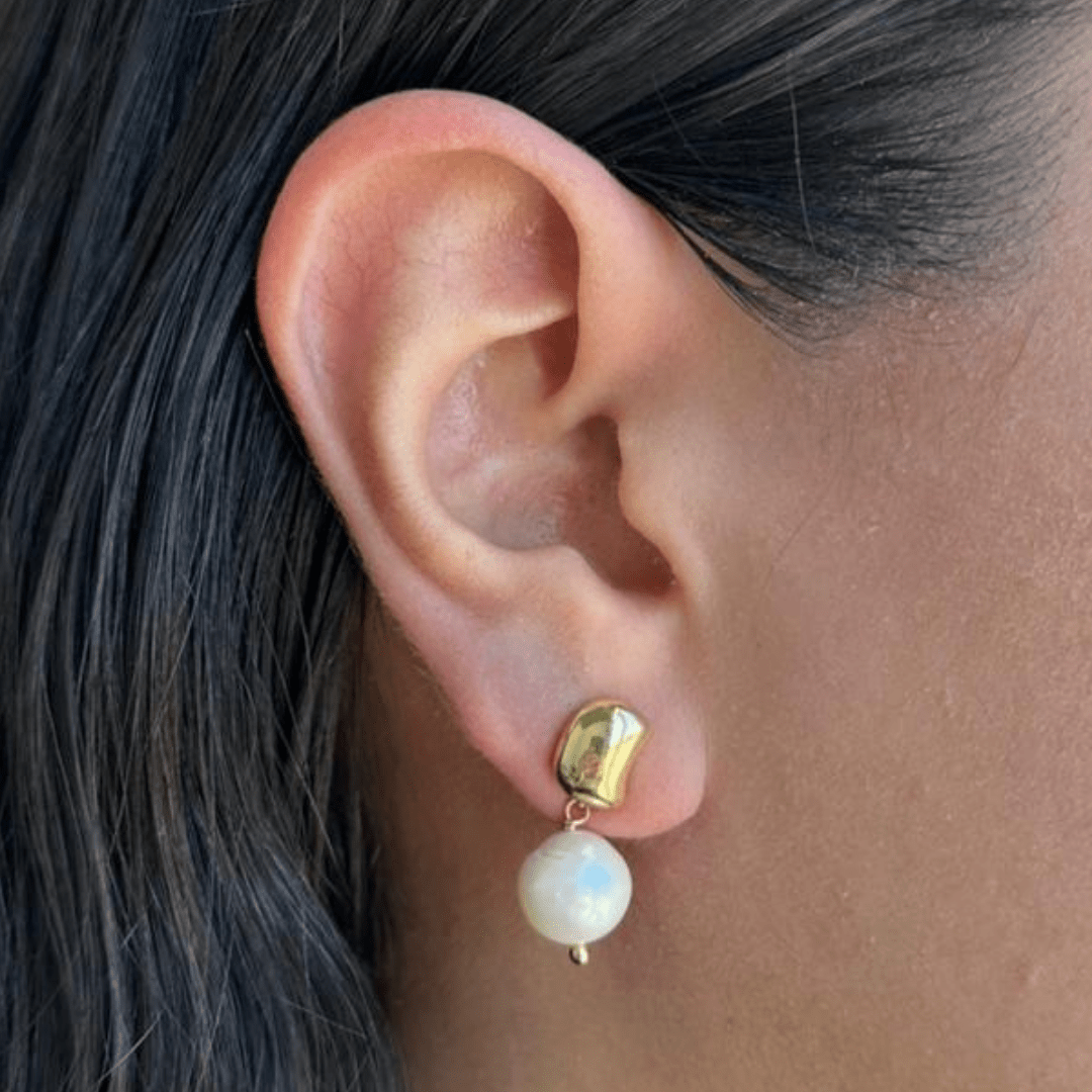 LUSTROUS PEARL EARRINGS - ARETES - Malandra Jewelry - TA2119