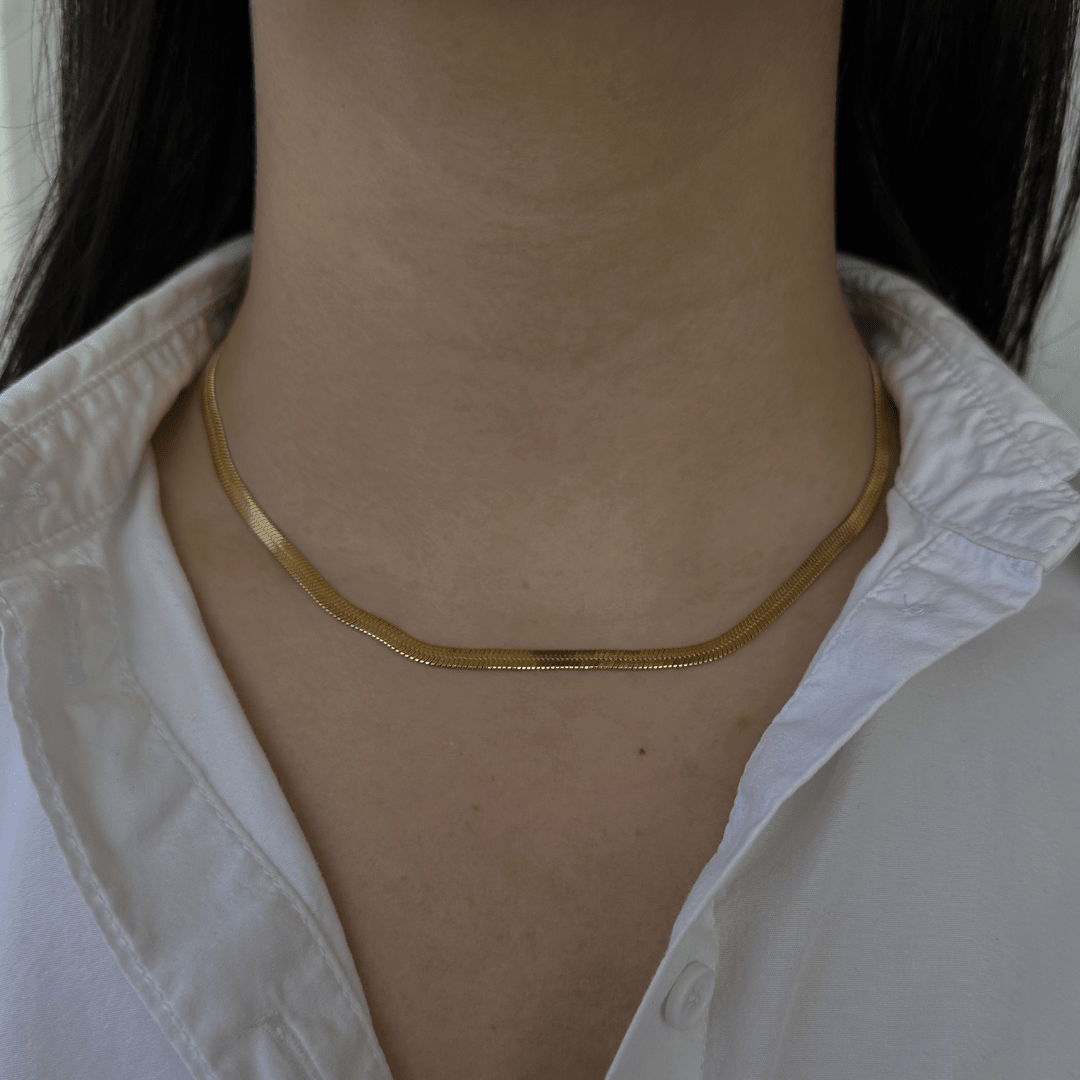 LUX FLAT GOLDEN NECKLACE - COLLARES - Malandra Jewelry - EUWC430-JDN2308005-38