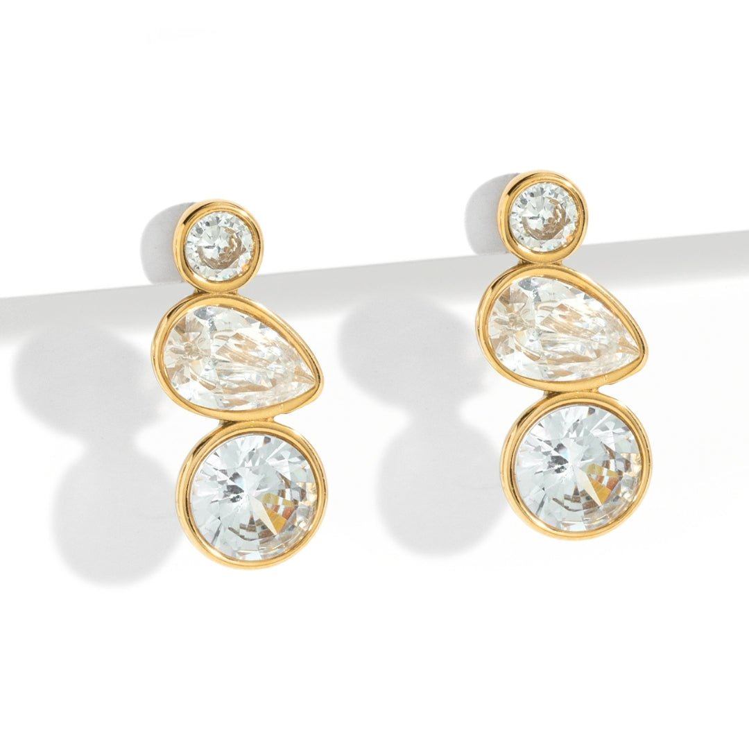 LUXE THREE STONE STUDS - ARETES - Malandra Jewelry - EUWA510-JDE2305064
