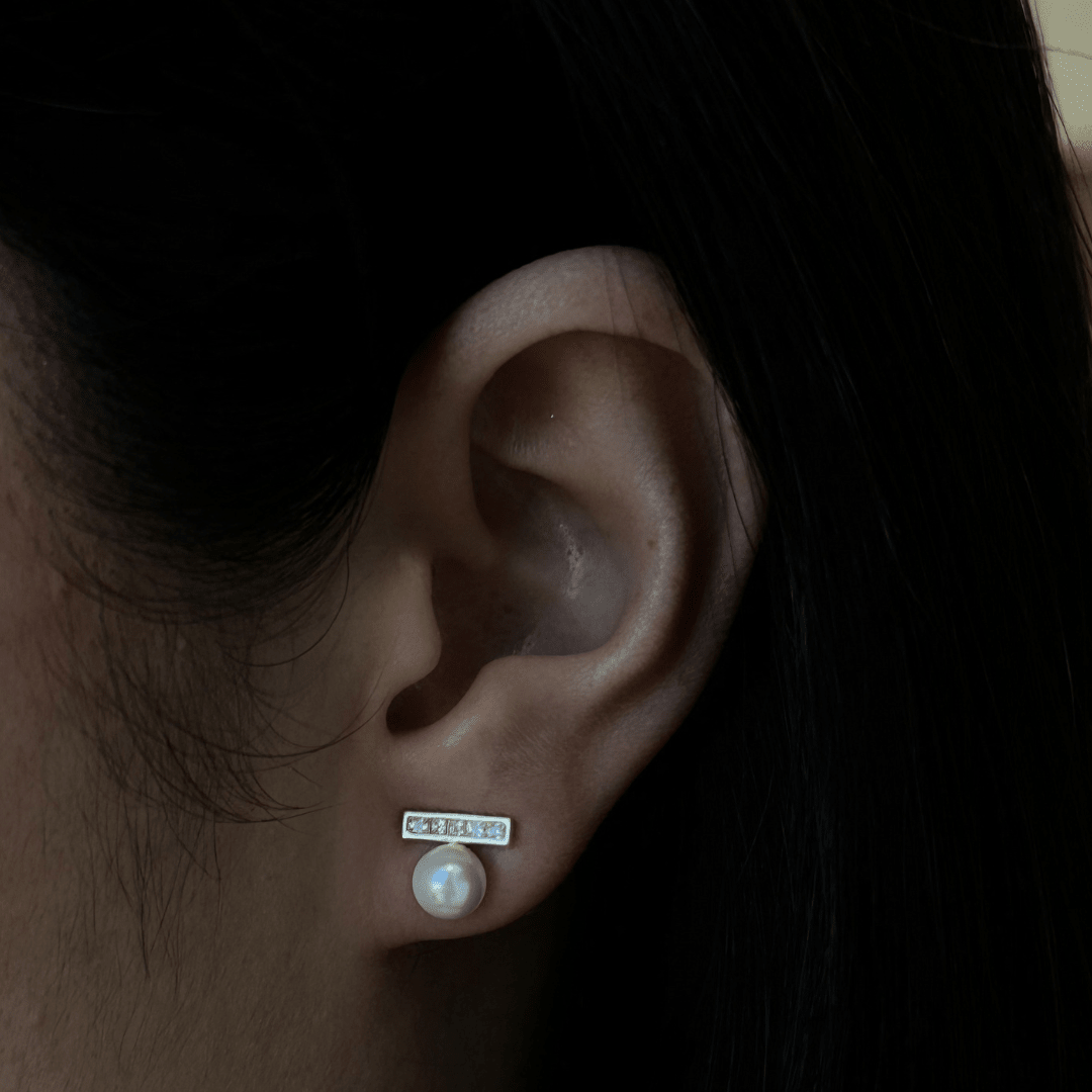 MAXI PEARL BAR EARRINGS - ARETES - Malandra Jewelry - ZWA114-QX05076Y