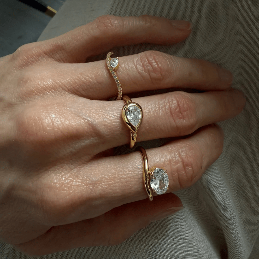 Milano Wave Teardrop Ring - ANILLOS - Malandra Jewelry - LGR21.6-R-F16097