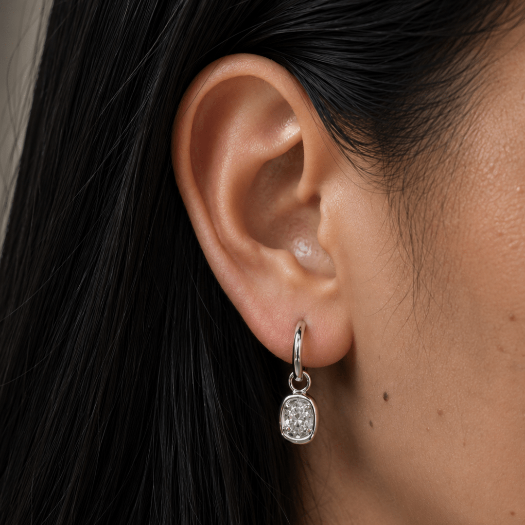 MOONLIT OVAL EARRINGS - ARETES - Malandra Jewelry - ZOA48.P-N17567K8Z