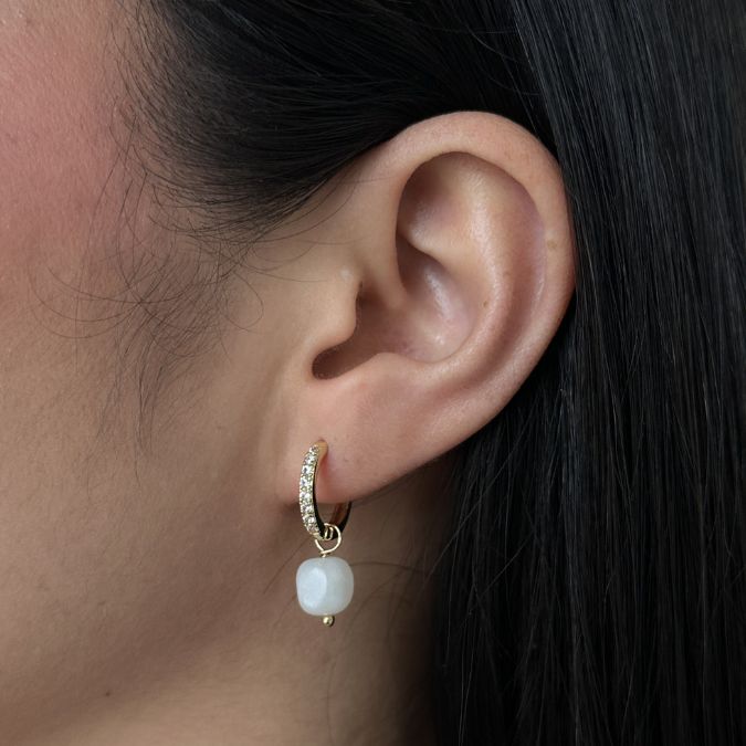MOONSTONE GLOW HOOPS - ARETES - Malandra Jewelry - TA2351