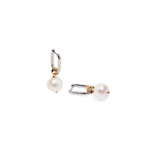 PEARL CLIP SILVER HUGGIES - ARETES - Malandra Jewelry - TA1729