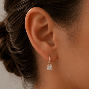 REGAL LUXE GOLD HUGGIES - ARETES - Malandra Jewelry - ZOA45-N13291I8Z