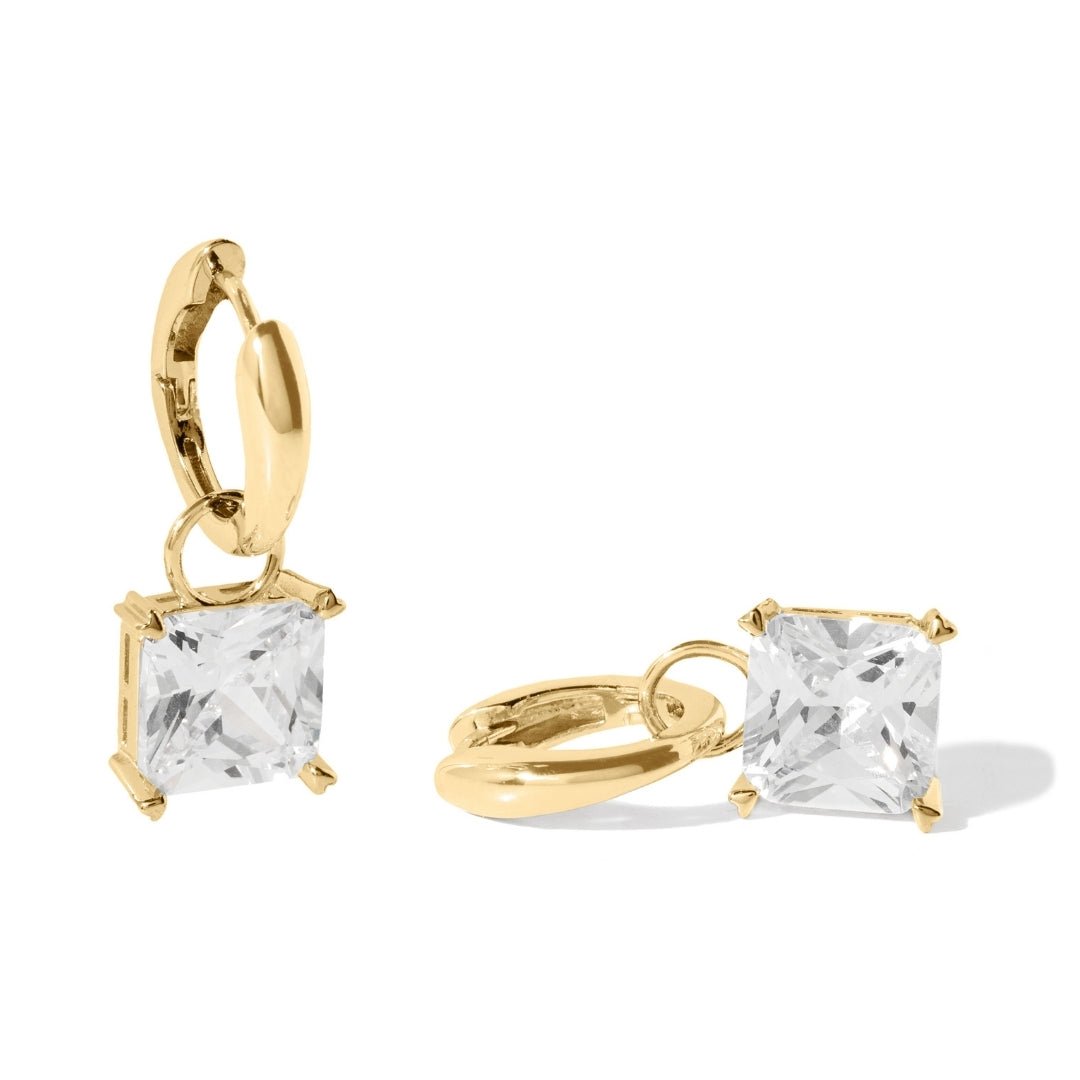 REGAL LUXE GOLD HUGGIES - ARETES - Malandra Jewelry - ZOA45-N13291I8Z