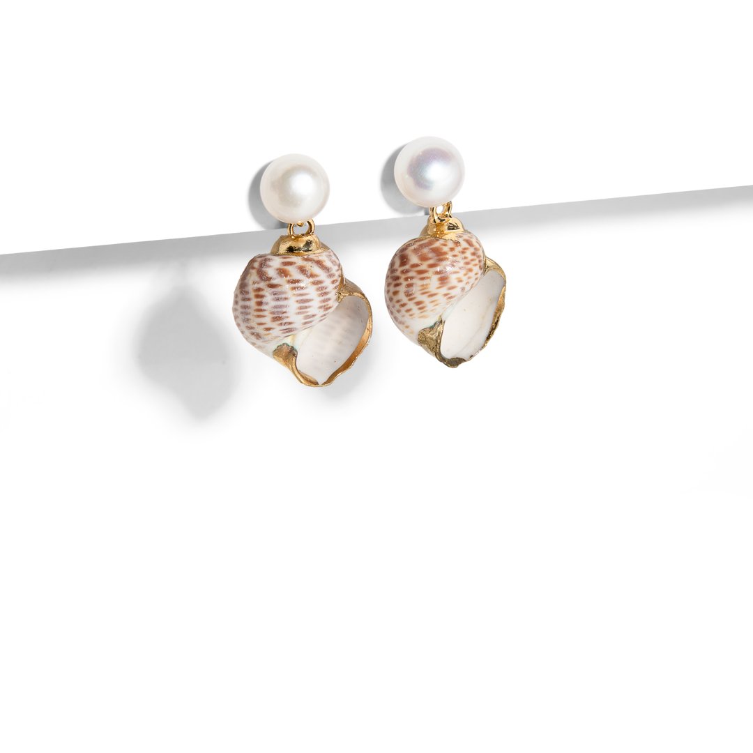 SEASHELL SERENADE EARRINGS - ARETES - Malandra Jewelry - TA1547