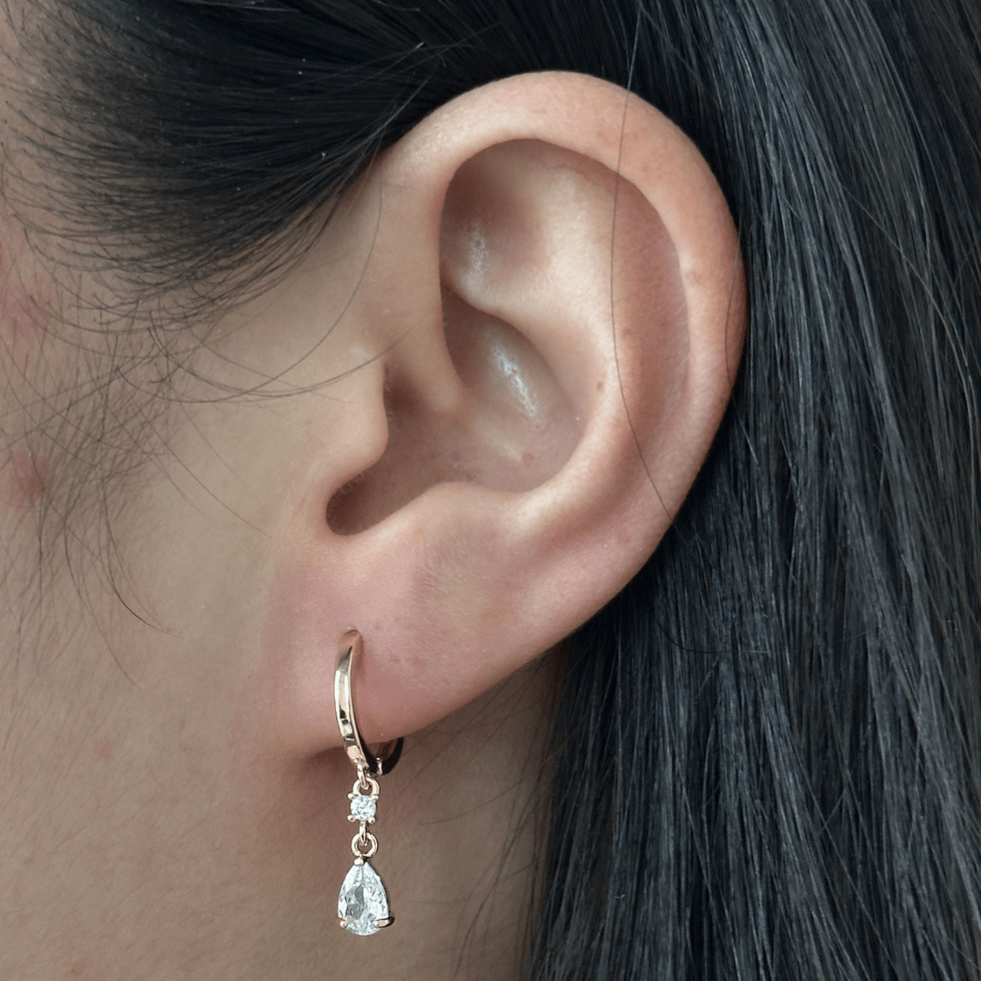 SHIMMER PEARL DROP HOOPS - ARETES - Malandra Jewelry - AA1585-D43880