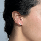 SHINY HEART SHAPED STUDS - ARETES - Malandra Jewelry - XBA160 - MAE00028 GDCRY