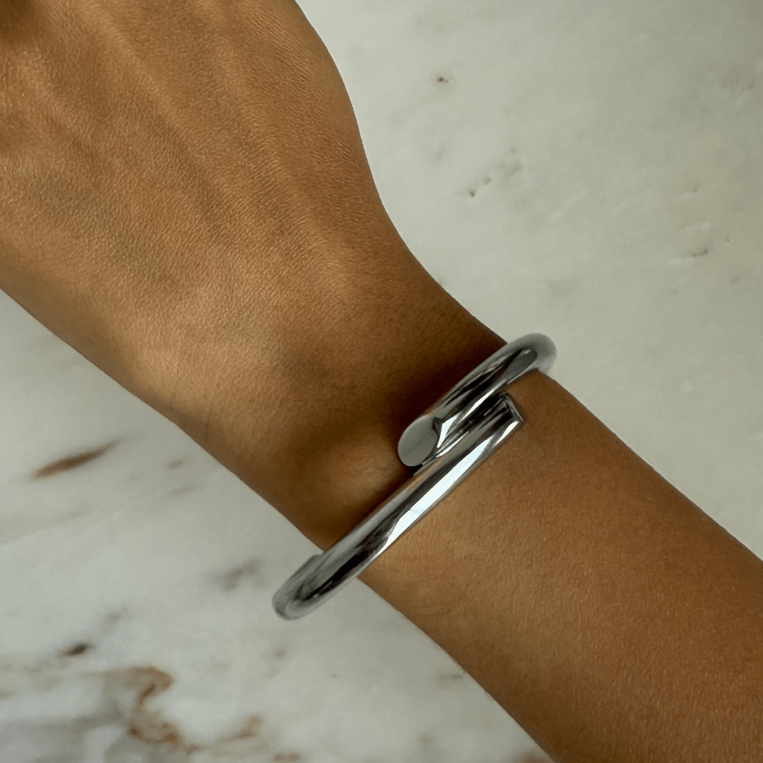 SILVER BOLD CUFF - PULSERAS - Malandra Jewelry - EVFP42.P - 033 - 0045D