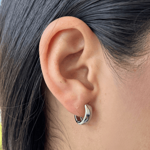 SILVER BOLD HOOPS - ARETES - Malandra Jewelry - ZWA121.P-QX06493