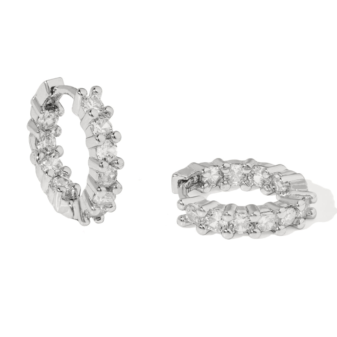 SILVER BOLD RADIANT HOOPS - ARETES - Malandra Jewelry - EZAA73.P