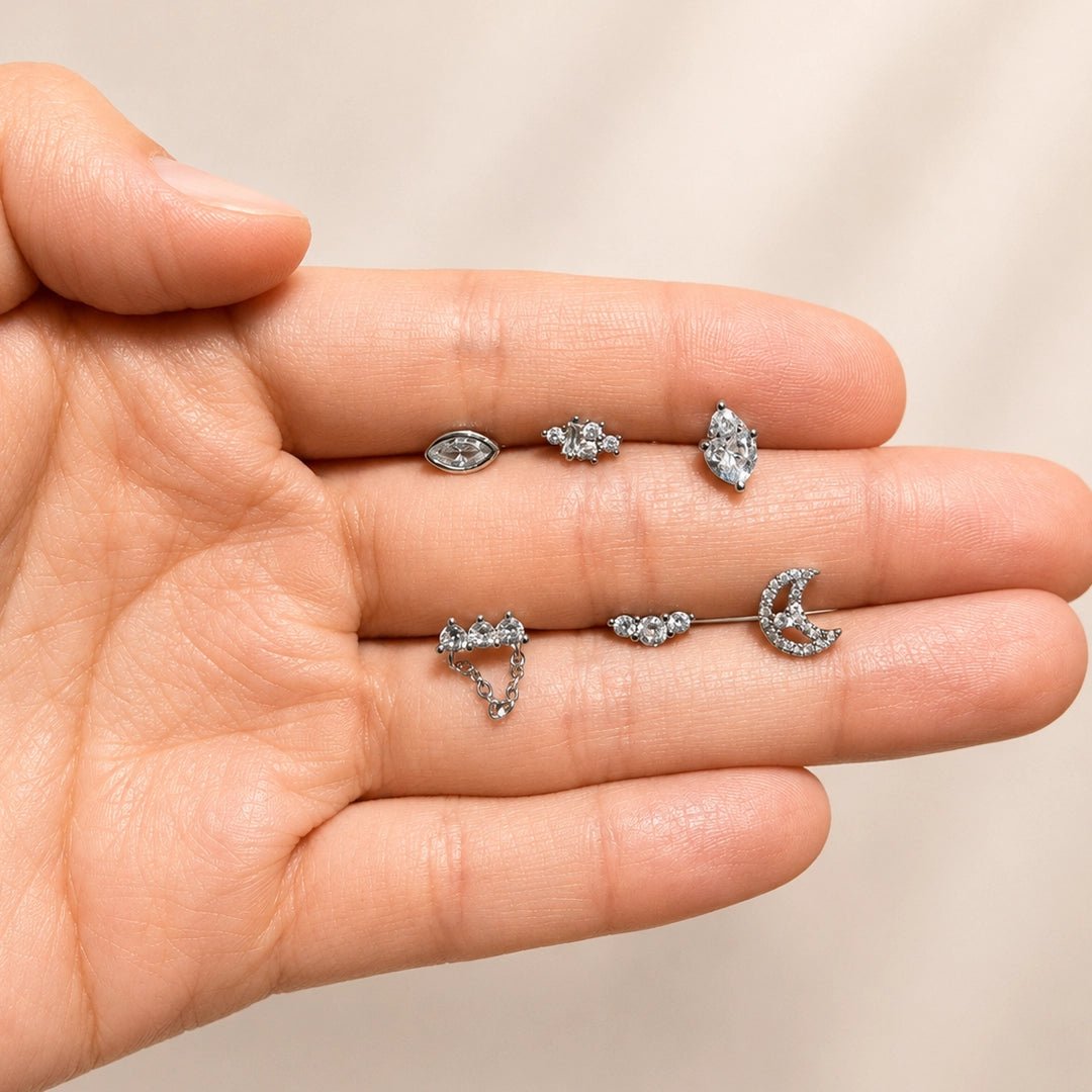 SILVER CRESCENT GLOW PIERCING - ARETES - Malandra Jewelry - ZTA34.P-EGD1965