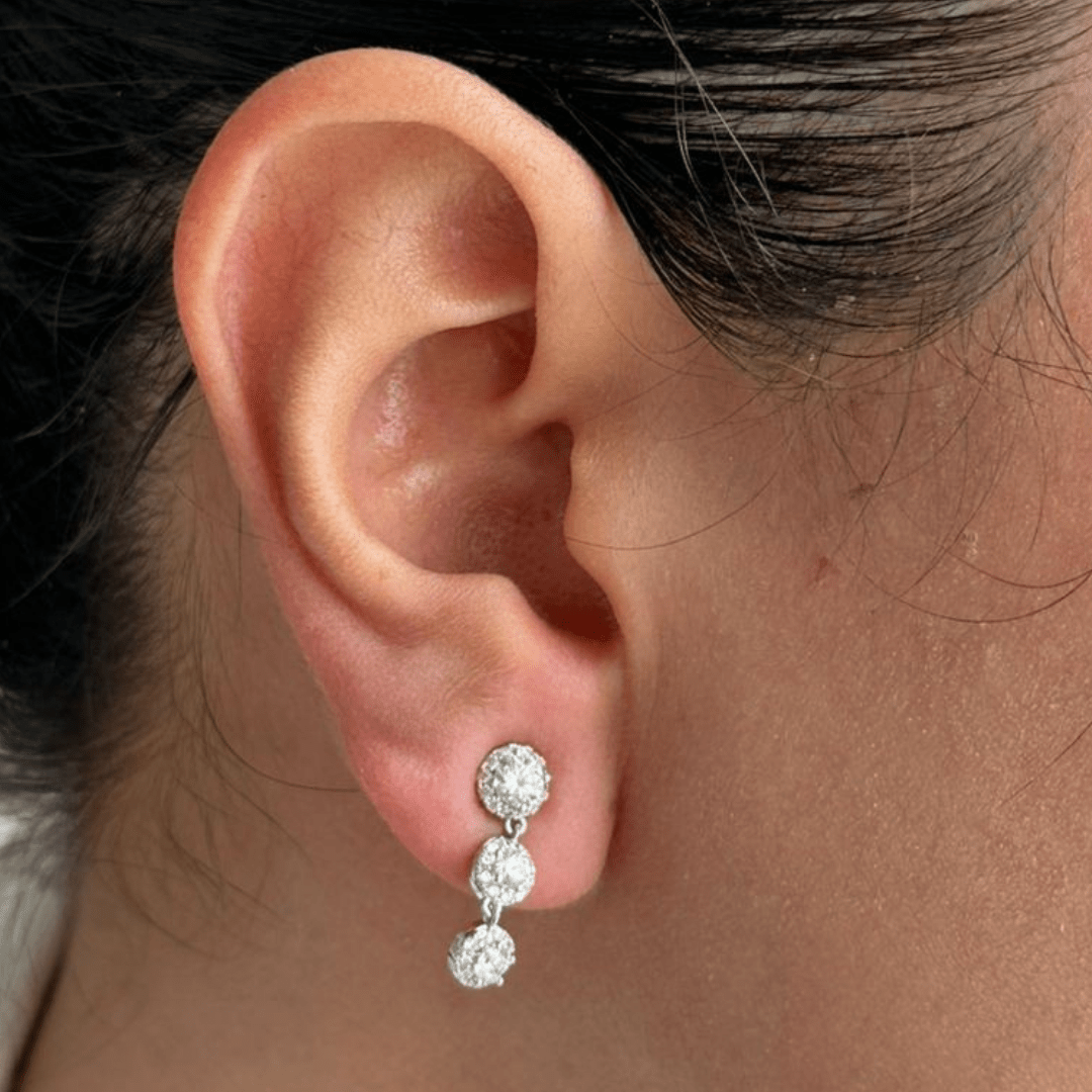SILVER CRYSTAL FALL EARRINGS - ARETES - Malandra Jewelry - ZWA66.P - QX04281