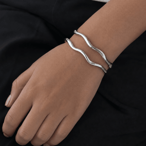 Silver Smooth Curve Bracelet - PULSERAS - Malandra Jewelry - EUWP376.P-JDB2405015-S