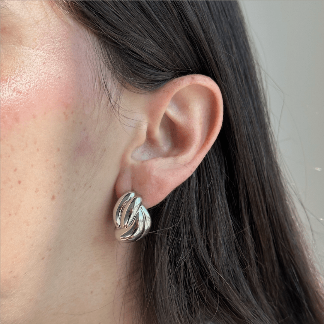 SILVER TWIST GLOW EARRINGS - ARETES - Malandra Jewelry - ZOA23.P - G51101KOZ