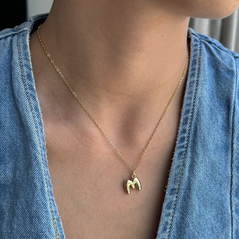 SWEET GOLDEN BALLOON LETTER NECKLACE - COLLARES - Malandra Jewelry - TC1734.A