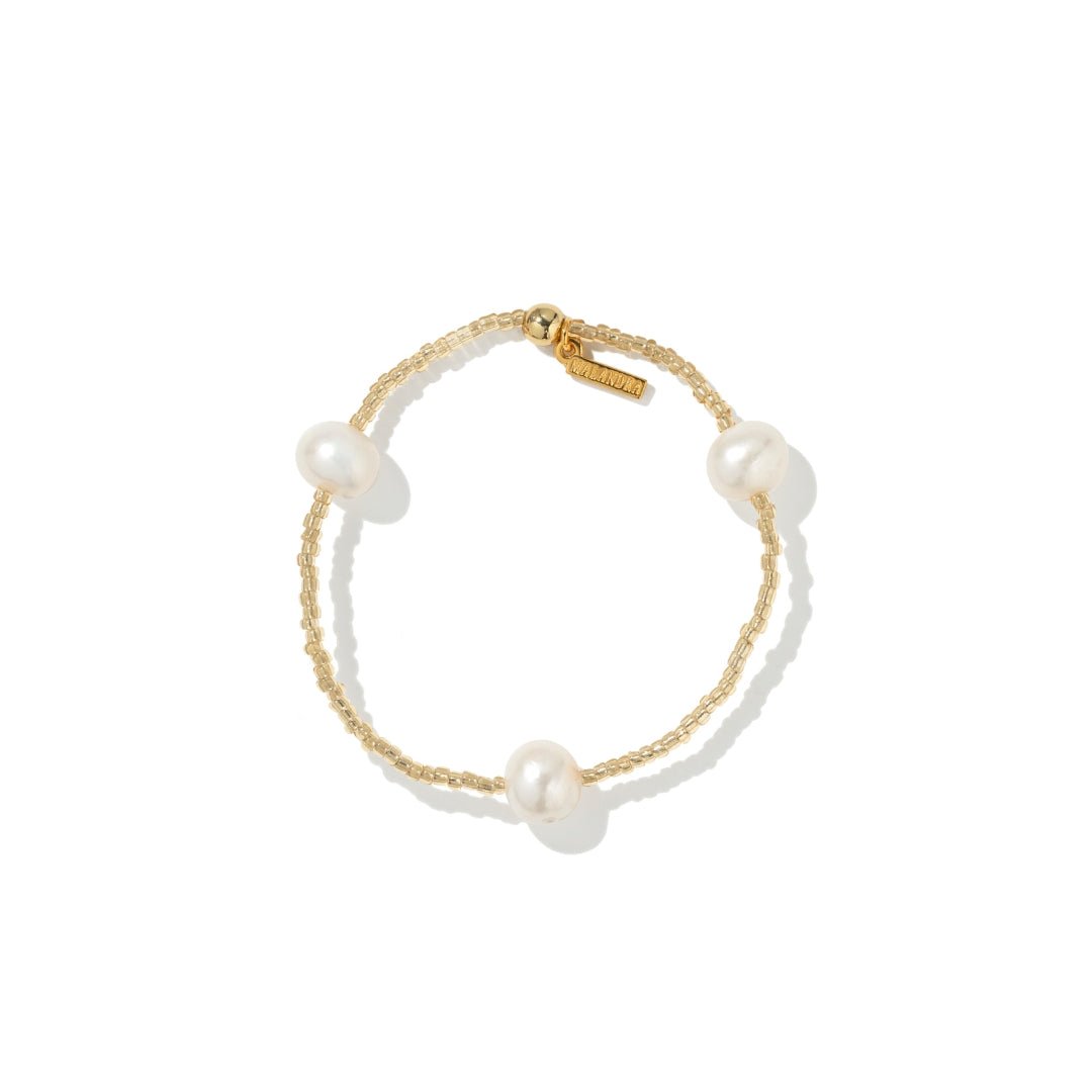 TRIPLE PEARL GLOW BRACELET - PULSERAS - Malandra Jewelry - TP2415