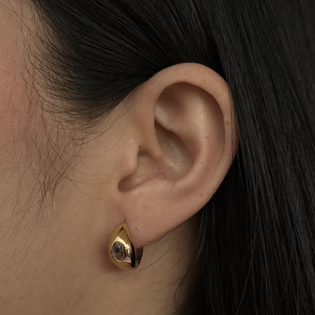 ZIRCONIA TEARDROP HOOPS - ARETES - Malandra Jewelry - EUWA393-JDE0112269