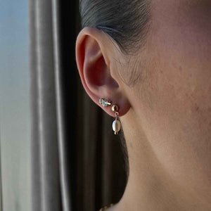 GRATITUDE PEARL EARRINGS