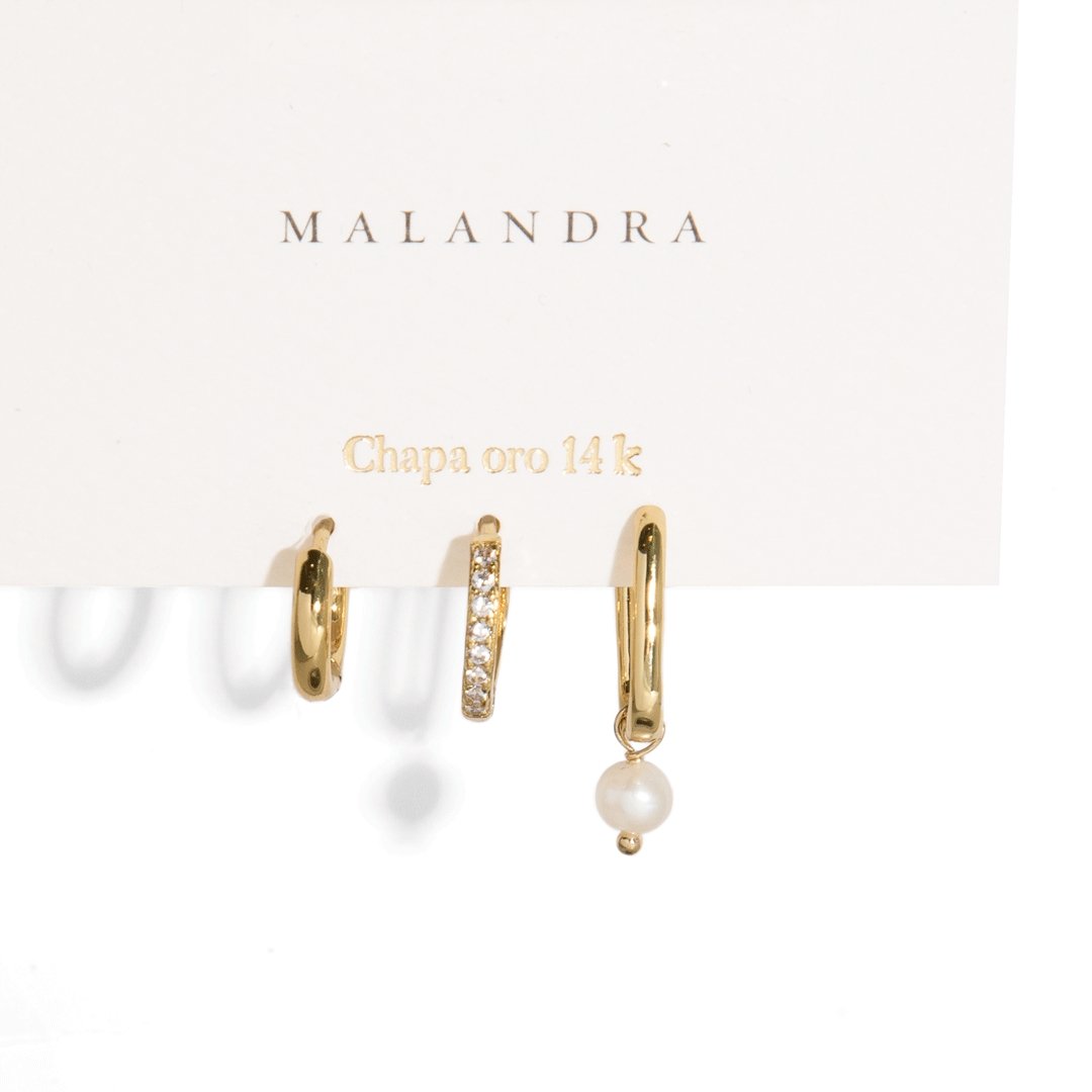 ESSENTIAL MUSE GOLDEN HUGGIES SET - ARETES - Malandra Jewelry - TA808
