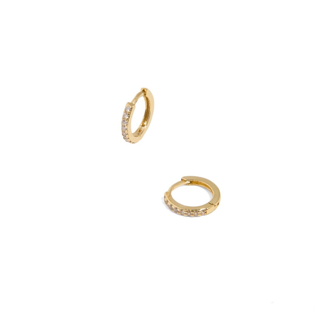 ESSENTIAL SPARK HUGGIES - ARETES - Malandra Jewelry - TA1018