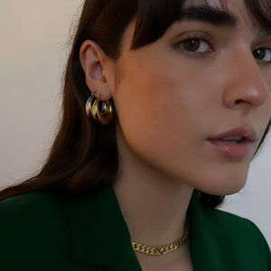 LAMBENT BOLD GOLDEN HOOPS - ARETES - Malandra Jewelry - EA6413