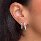 LINK PAVE SILVER HUGGIES - ARETES - Malandra Jewelry - EA6086.P - VE144