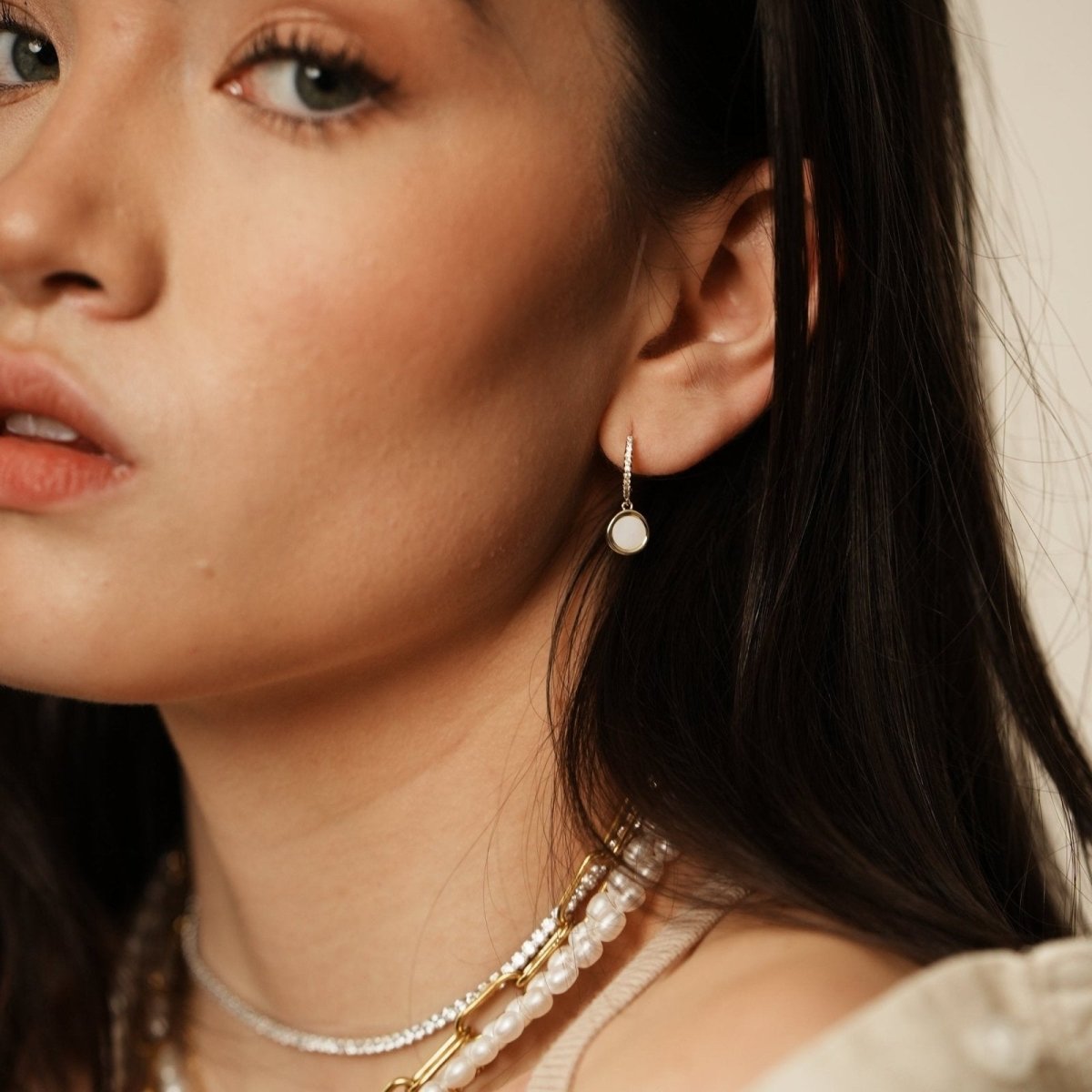 MOTHER OF PEARL DROP HUGGIES - ARETES - Malandra Jewelry - AA1132