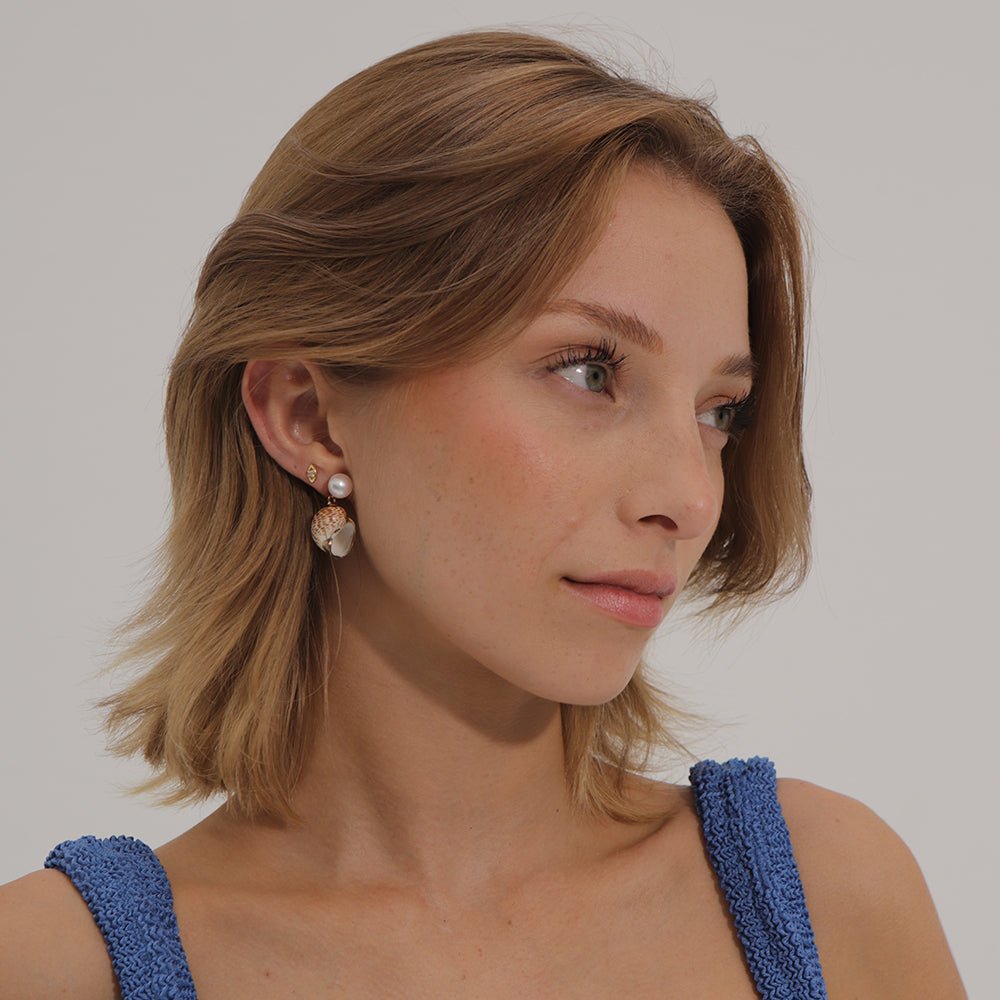 SEASHELL SERENADE EARRINGS - ARETES - Malandra Jewelry - TA1547